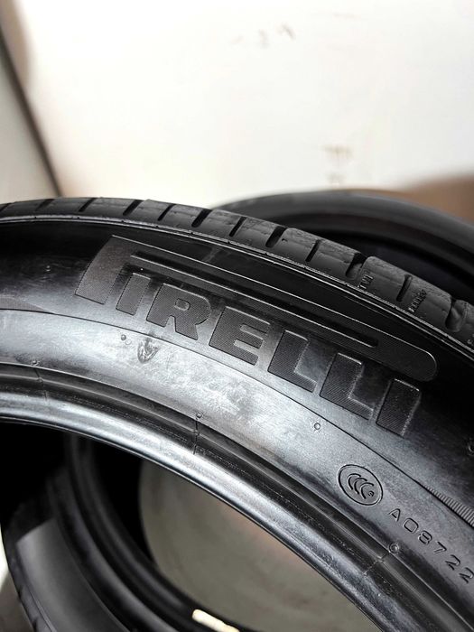 Pneus Pirelli Pzero PZ4 - 275/45/21 - Como NOVOS