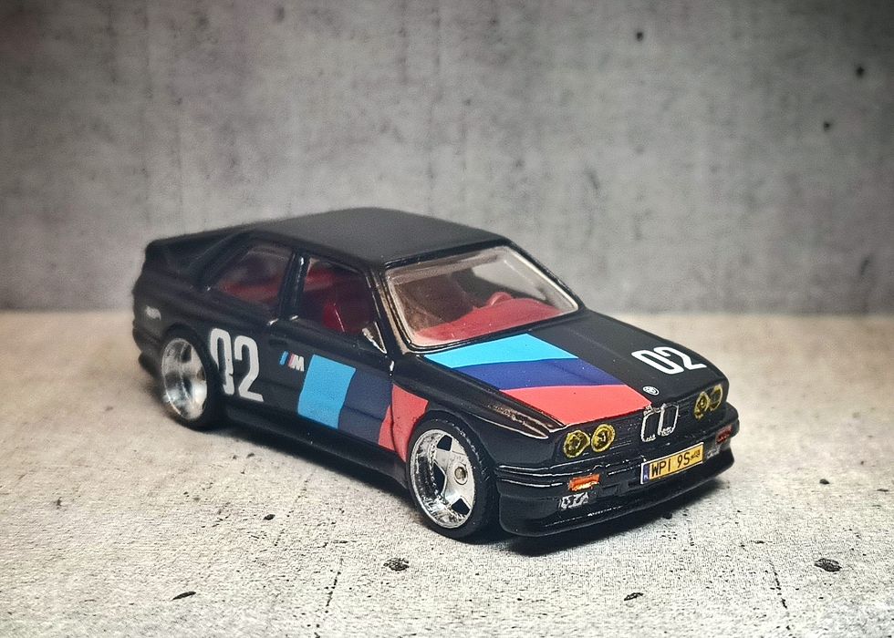 Model BMW M3 E30 Hot Wheels