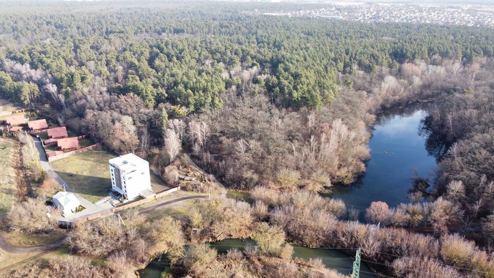 Продам Участок 48 соток с Квартирным Домом + Офис,Рядом Лес и р.Ирпень
