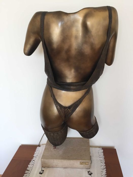 Escultura com Iluminação - Peça de Autor: Christian Defays Création