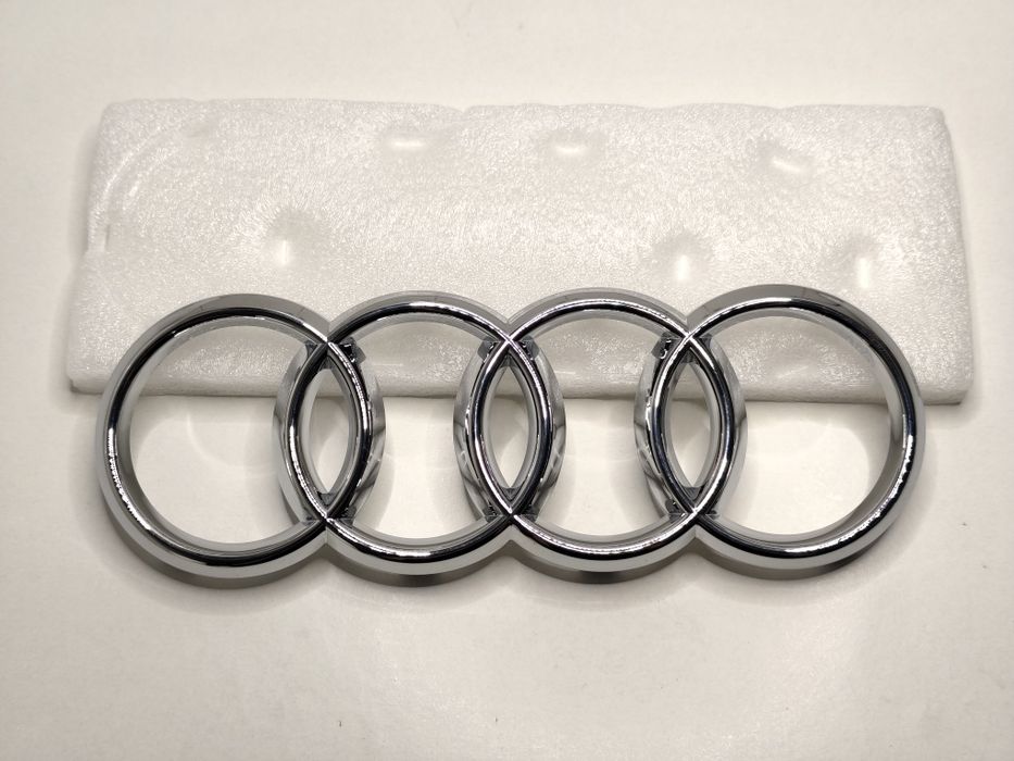 Emblema Grelha Frente Audi 249mm 24.9cm Pernos Dentes Encaixe Símbolo Logo Cromado Modelo T-T A-3 A-4 A-5 Novo