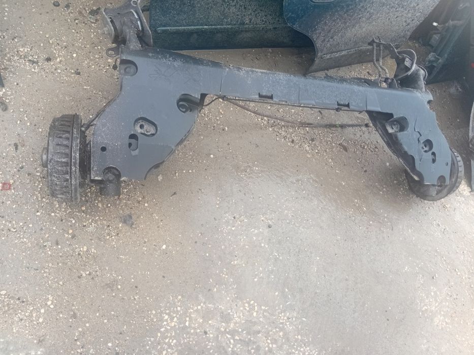 Eixo traseira Renault clio iv carrinha