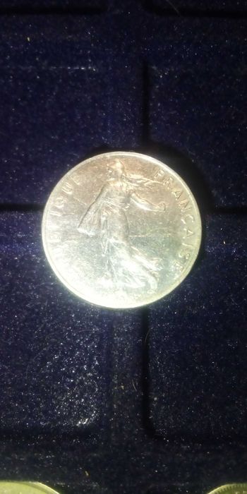 Moeda francesa de 1/2 franc de 1977