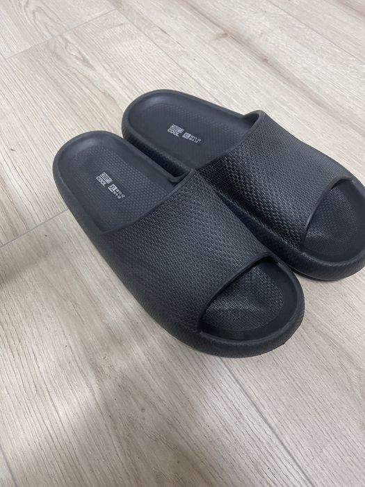 шлепки  SV  новые 43-44