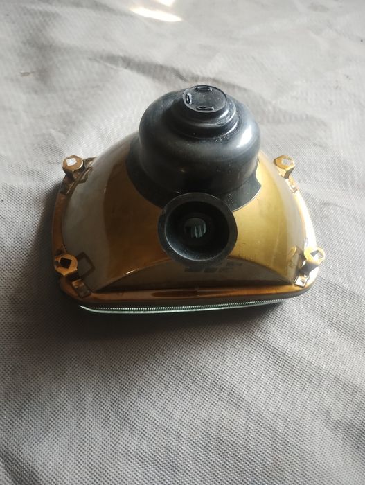 Reflektor lampy   przednie Fiat 126p