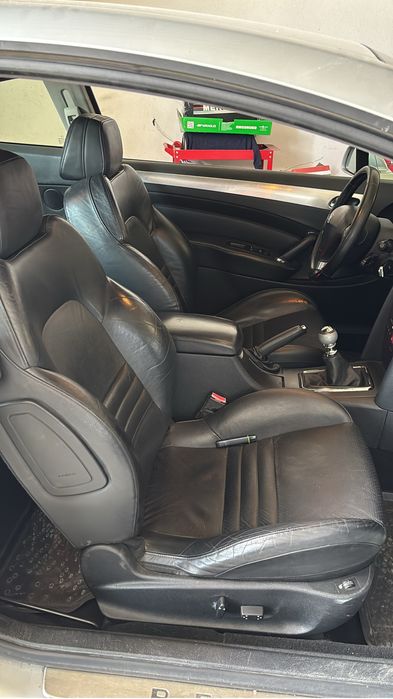 Peugeot 407 coupe