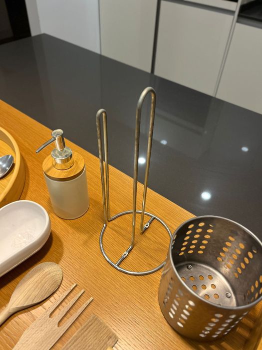 Utensílios de cozinha variados