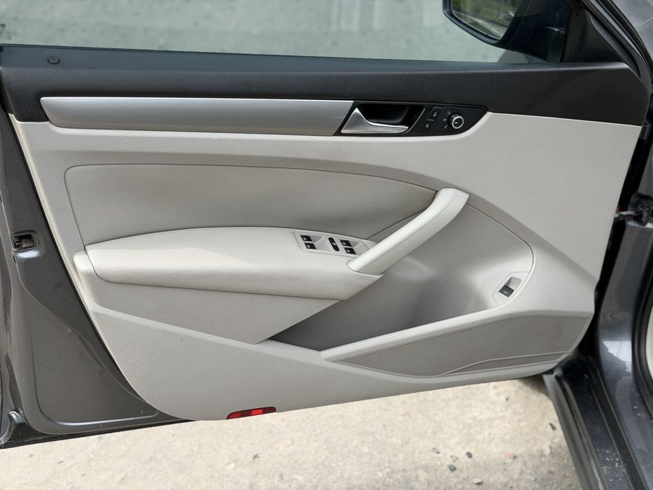 Volkswagen Passat B7 NMS