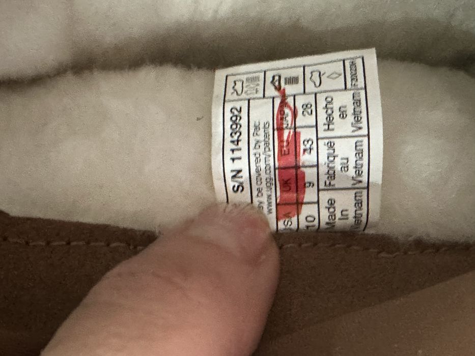 Черевики UGG hight Weather  Hybrid boot ( РОЗМІР 43 )