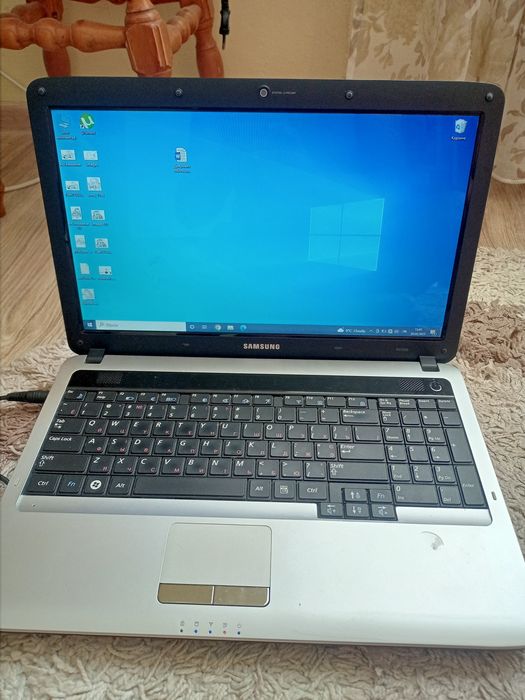 Samsung.   RV508