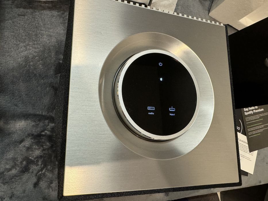 Акустична система "все в одному" Naim Mu-so Qb Black