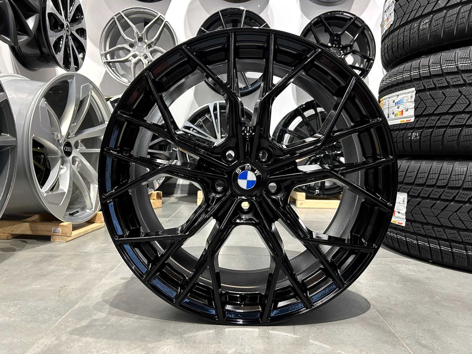 18 Felgi 5x120 ET34 AVUS AC-M10 BMW F30 F31 F32 F34 E90 E91 X3 T5 T6