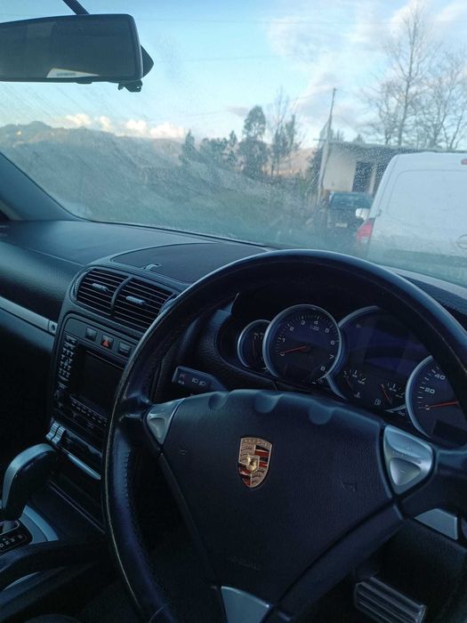 Porsche cayenne  4.5 S V8