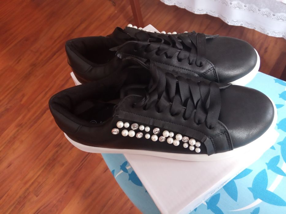 Adidasy r. 41 nowe !!