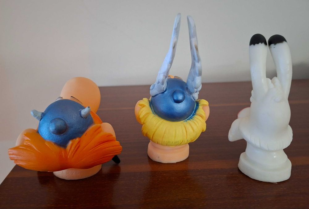 3 cabeças de marionetas Asterix. 1977