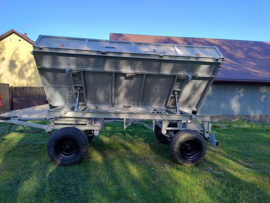 Przyczepa Autosan D732