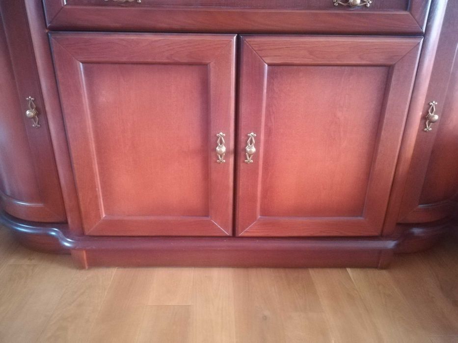 Ekskluzywny zestaw mebli AFRODYTA stół, krzesła, witryna PIĘKNY