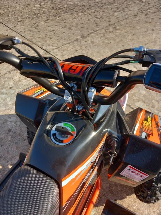 Moto 4 para crianças