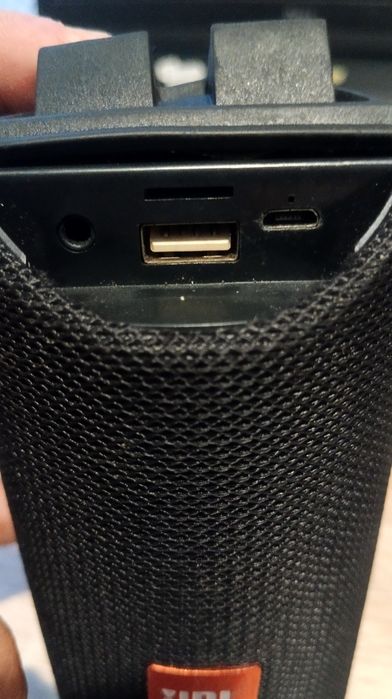 Колонка JBL Flip 3 Stealth Edition
