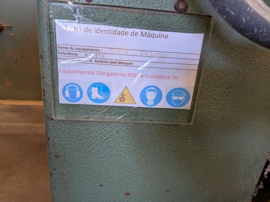 Túpia / fresadora de bancada industrial para madeira