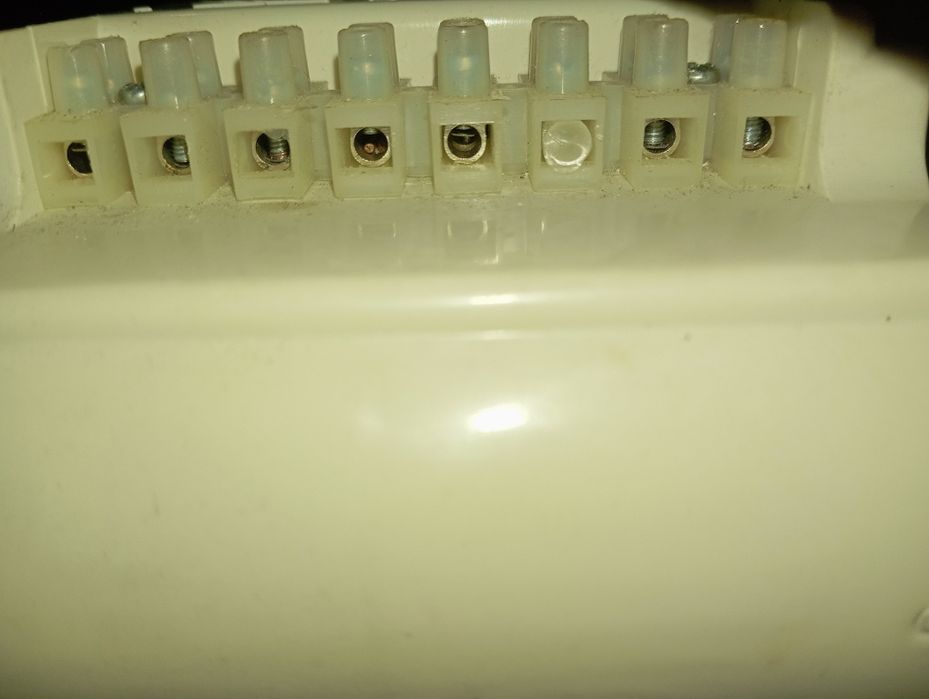 Balastro 230V 50Hz 3A