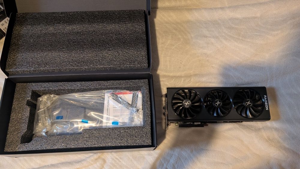 Radeon RX 6800 16gb xfx