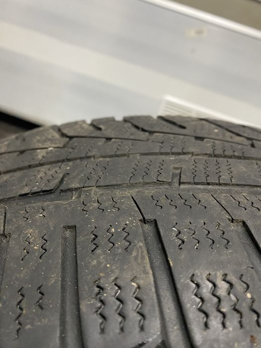 Продам зимню резину