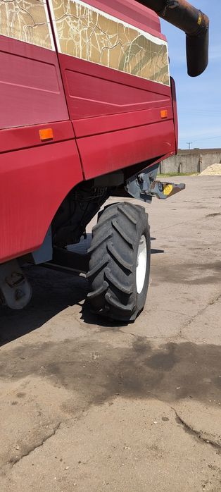 Продам комбайн КЗС 1218
