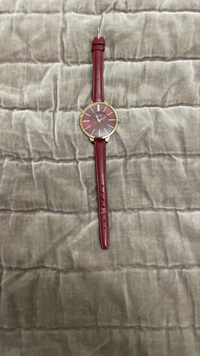 Женские часы Sekonda с аналоговым циферблатом
