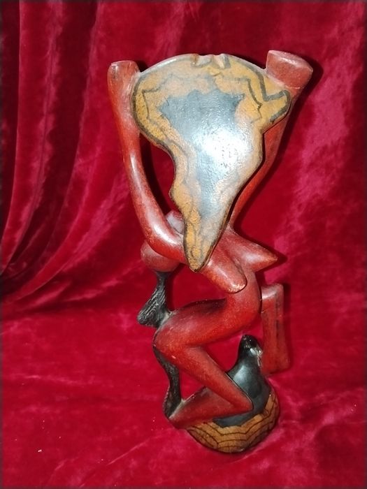 Conjunto de 3 estatuetas africanas