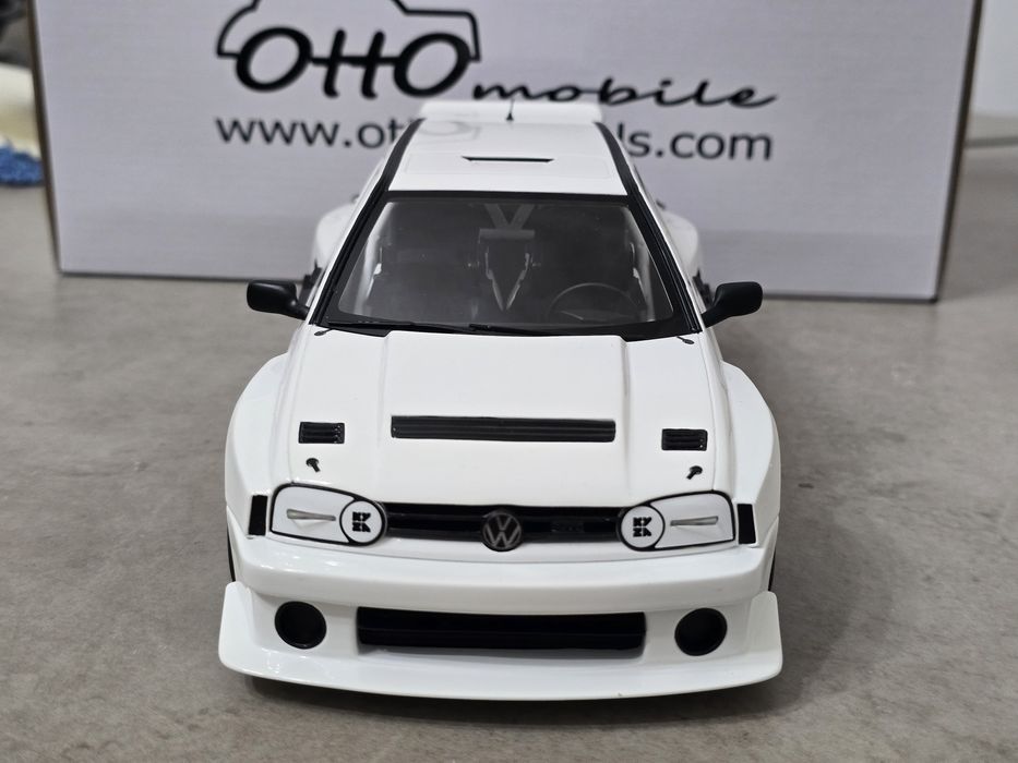 1/18 Volkswagen Golf 3 GTI