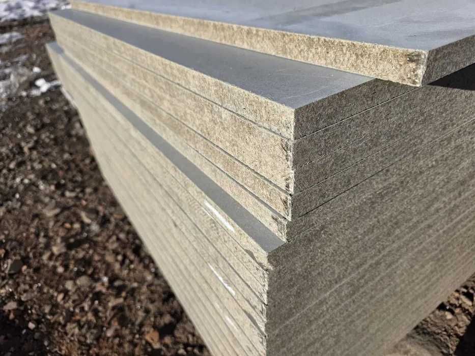 Płyta cementowo wiórowa konstrukcyjna, niepalna, struktura betonu, loft