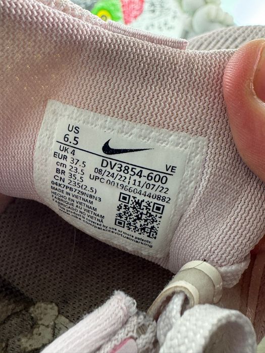 Кросівки Nike Air Zoom Pegasus 40 37.5 розмір Е14383