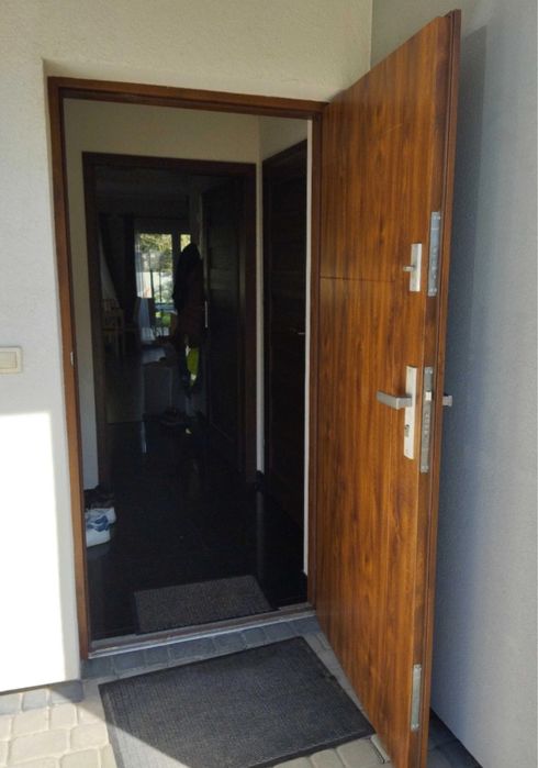 Drzwi zewnetrzne  Wiked wejsciowe 90 prawe