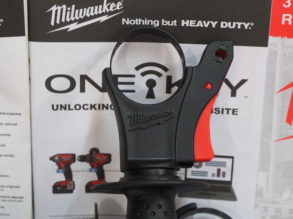Uchwyt rączka do młot wiertarka MILWAUKEE M18 CHX CH CX BLHX FHX