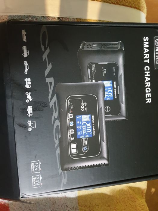 Prostownik   akumulatorów firmy HTRC P-15