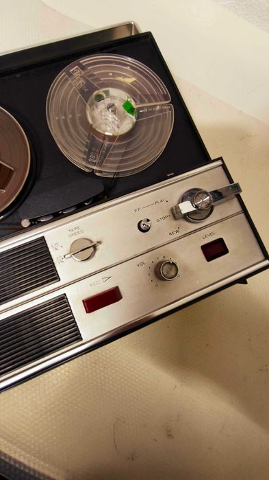 Vendo gravador de Bobines Standard SR-501 Solid State