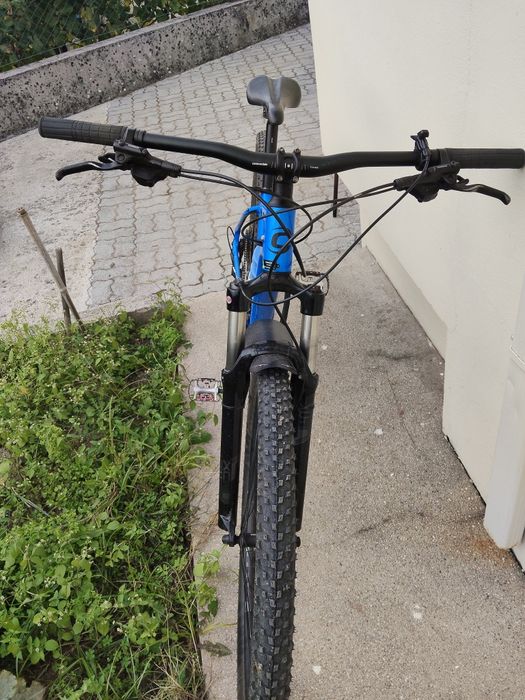 Bicicleta cannondale trail