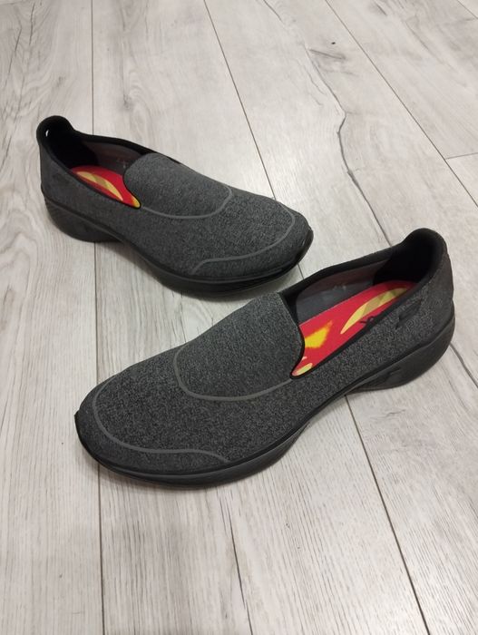 Жіночі сліпони красовки Skechers 42р.27см нові