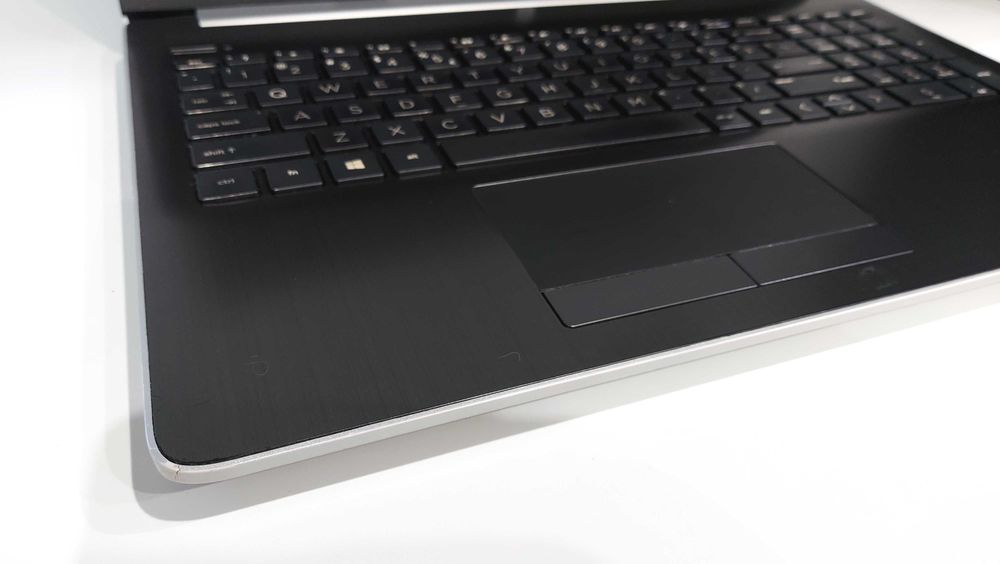 Laptop Gamingowy =GeForce 16GB SSD512GB i5= KOMPLET