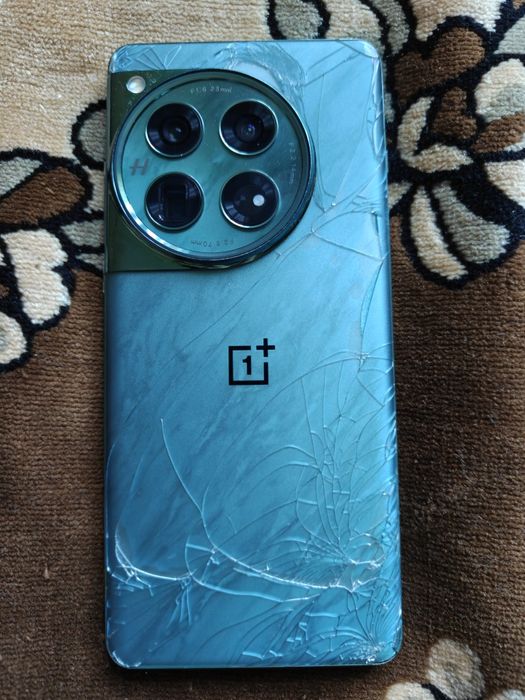 OnePlus 12 16/512 Global