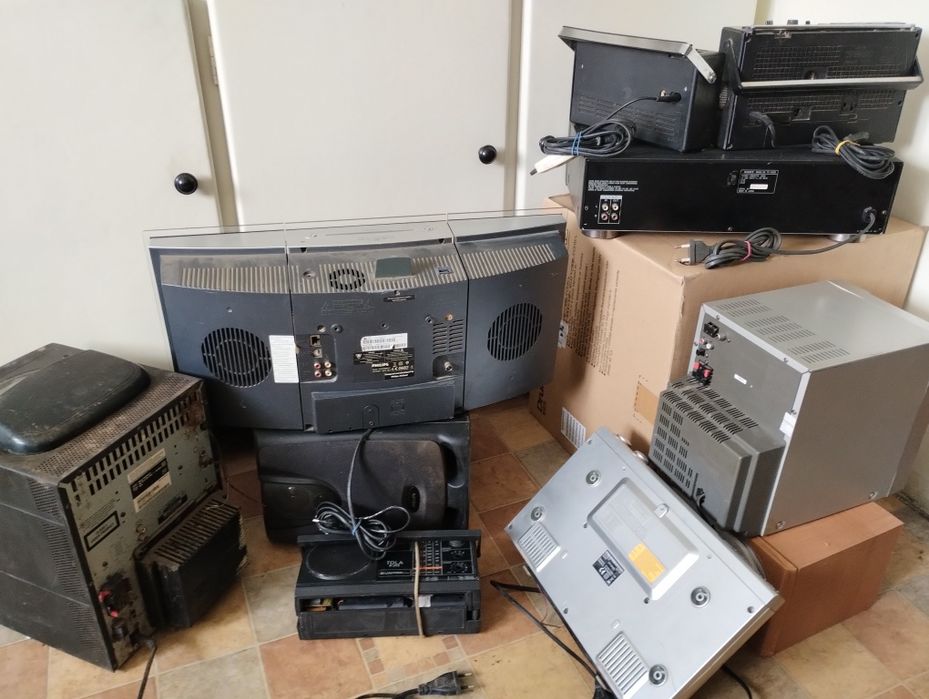Radia magnetofony Sony Unitra Philips