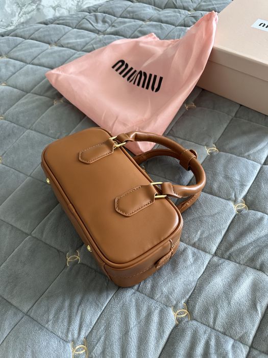 Трендова сумка miu miu повне пакування