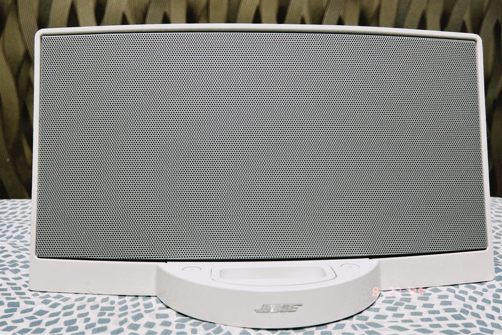 【美品】 Bose SoundDock ポータブル スピーカー N123 白 Amazon.co.jp: Bose SoundDock digital music system ドック