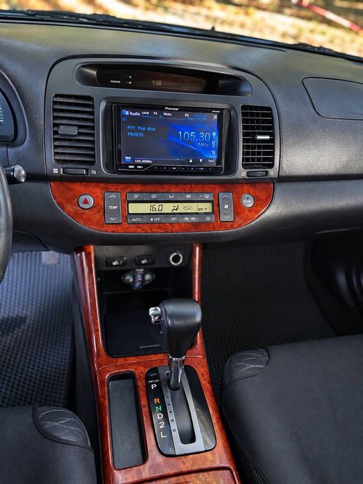 Продам Toyota camry 3.0/ gaz