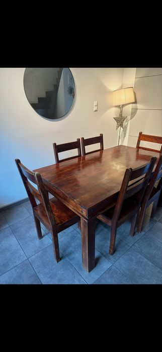 Stół drewniany i 6 krzeseł