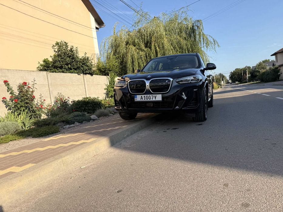 BMW iX3 M-Sport