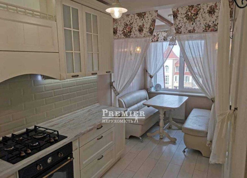 2 комнатная квартира 52 м2 Новый дом Ремонт Район Светлого Совиньона