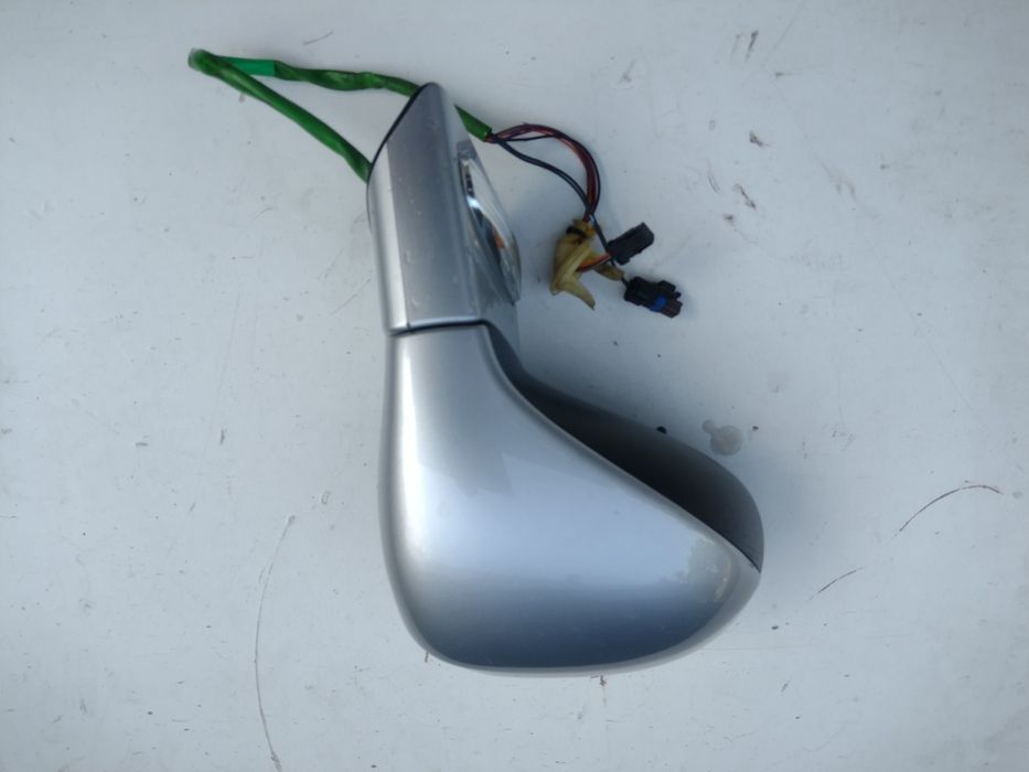 Peugeot 308 T7 07-13 - Lusterko prawe el. 8-pin EZRC Eur.