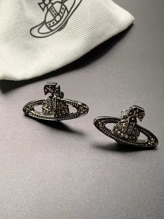 Kolczyki Vivienne Westwood Poznań Antoninek-Zieliniec-Kobylepole